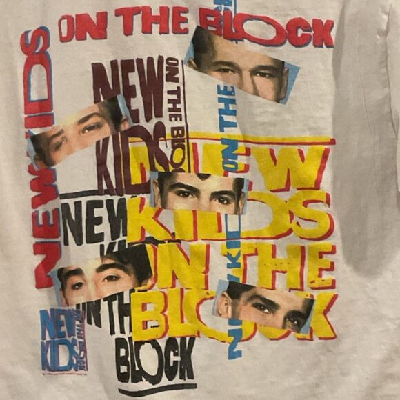Vintage 1990 New Kids on the Block Tour T-Shirt. Size Large - Picture 8 of 9